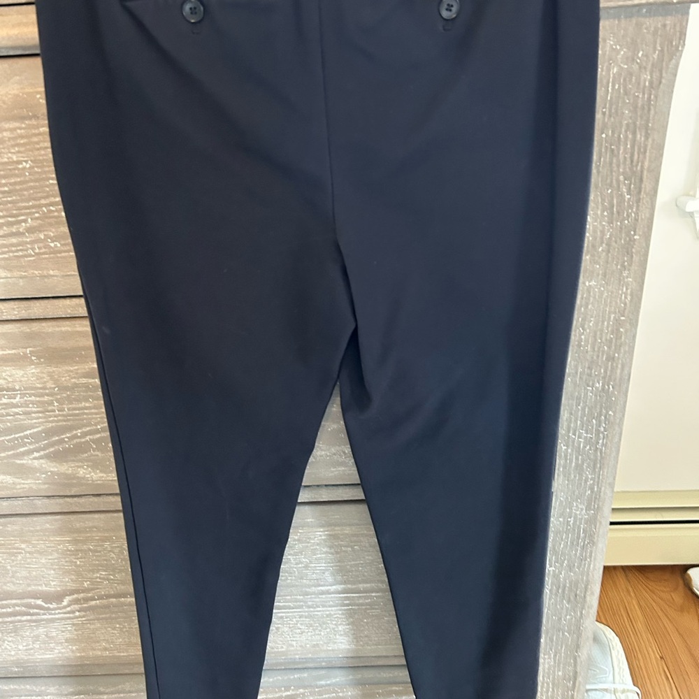 Woman’s Black Pants